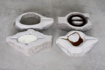 Materie, graniet met honing, water, melk, wijn, 45 x 70 x 10, 2007